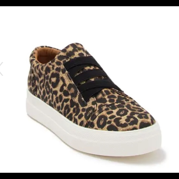 New Leopard Platform Sneakers - Picture 2 of 9